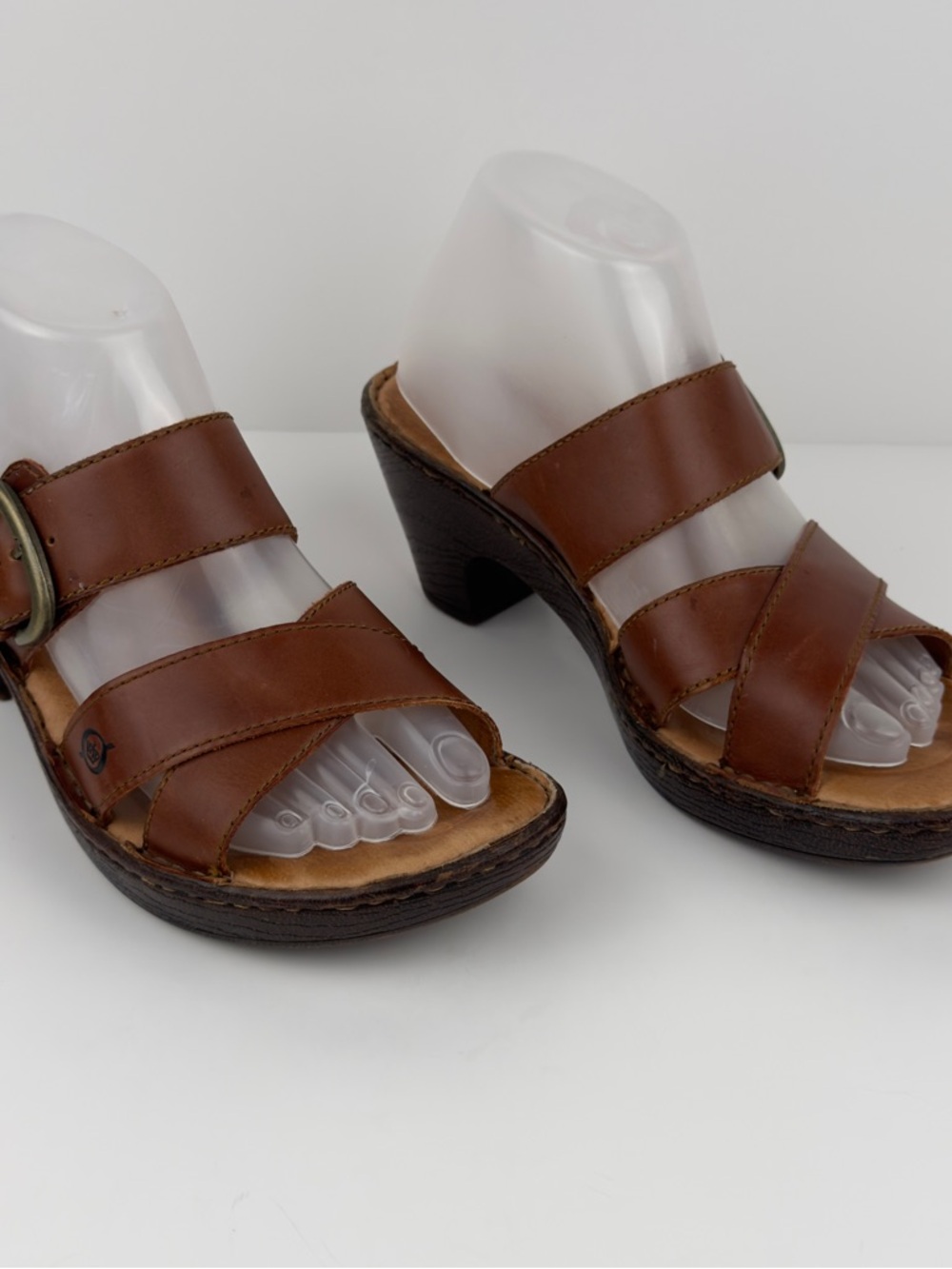 Born Salima Brown Leather Buckle Block Heel Sandals Womens 9 B92926 - Picture 3 of 12
